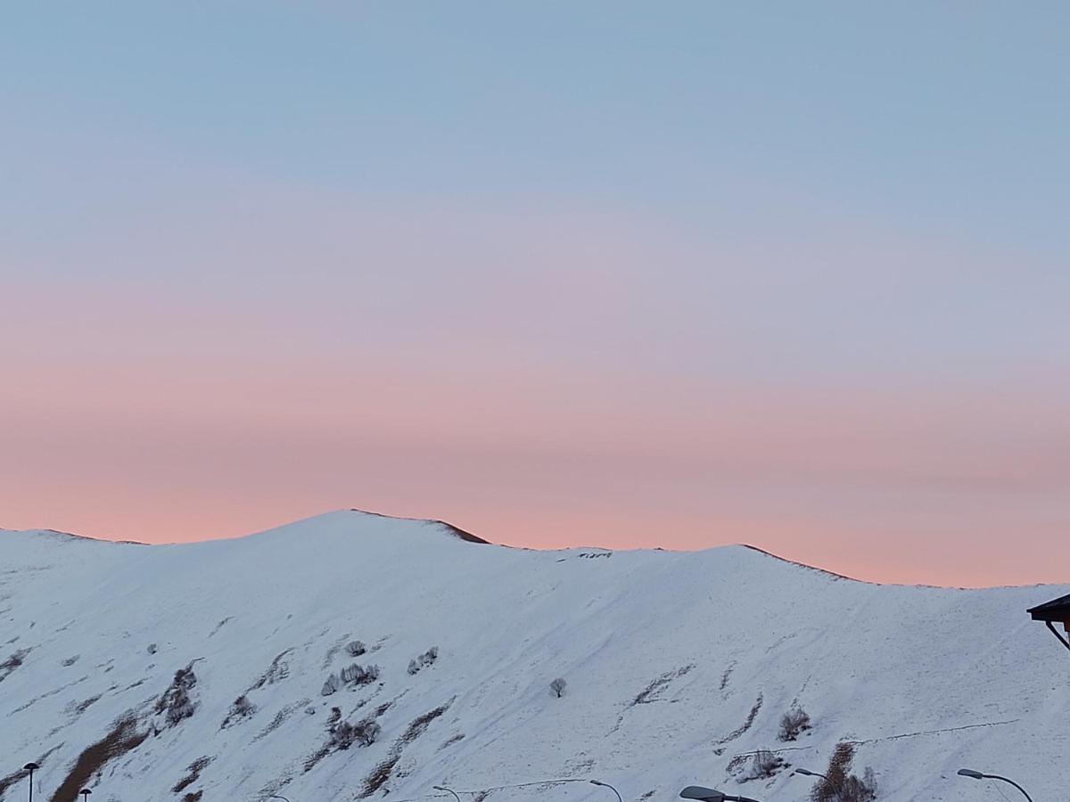 New Gudauri Redco Twins-Premium Mountain Apartment Close The Gondola Lift Екстер'єр фото