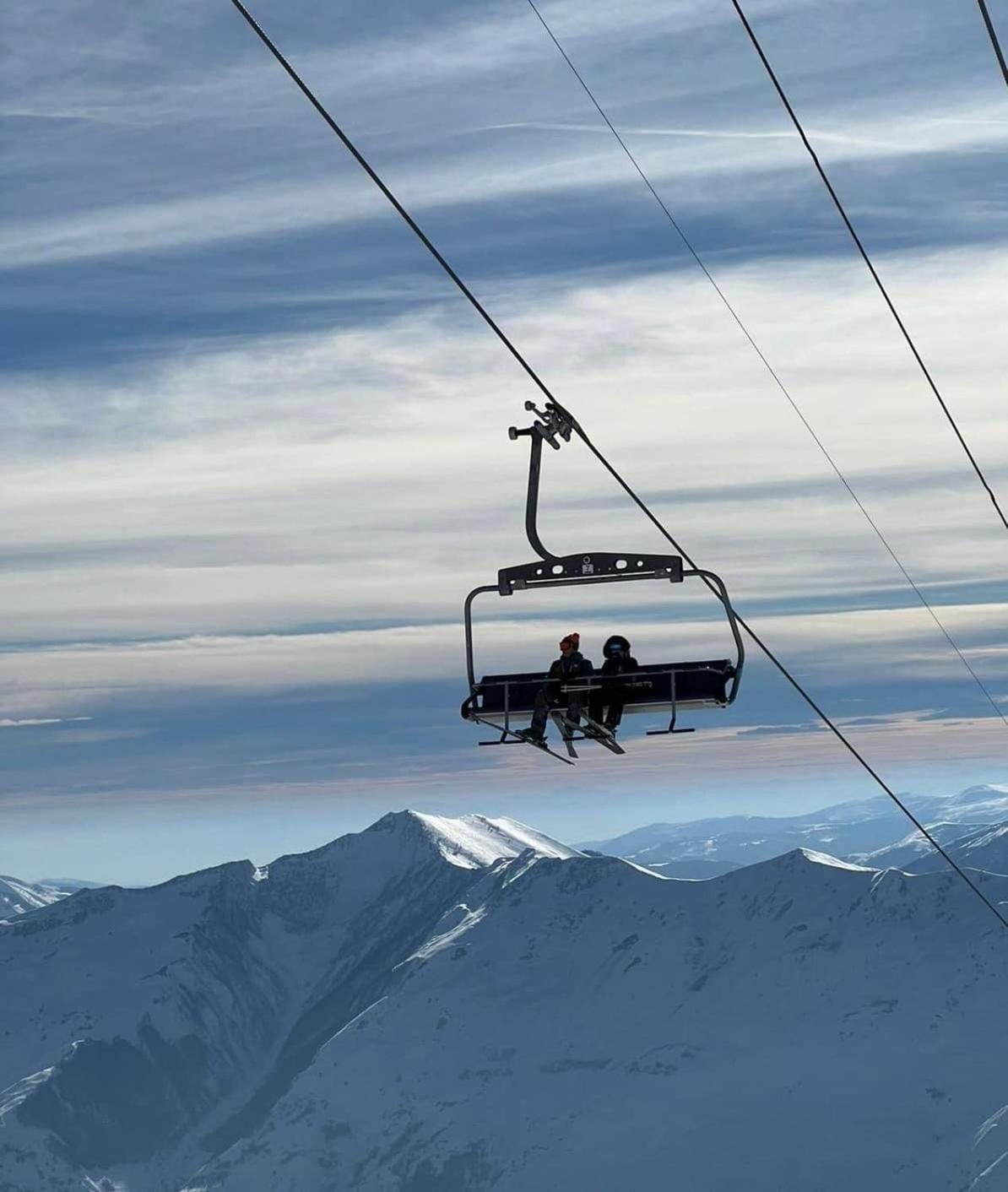 New Gudauri Redco Twins-Premium Mountain Apartment Close The Gondola Lift Екстер'єр фото